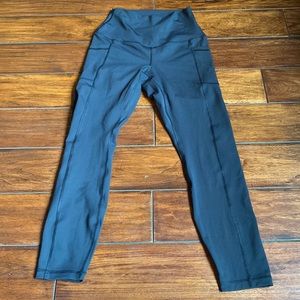 Womens high waisted size small pocket leggings black